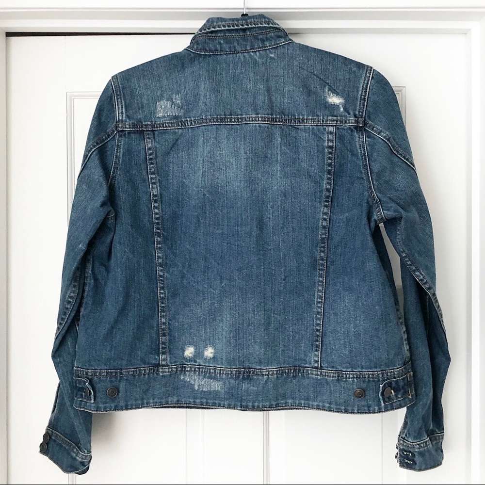 SOLD A Pea in the Pod Maternity Denim Jacket - Picture 2 of 8